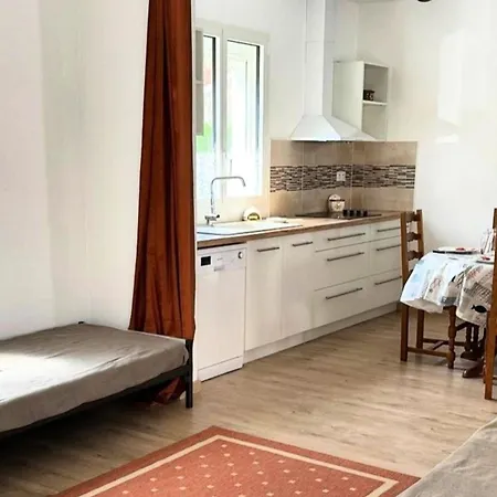 Typical House 20 M From The And The Port Canet-en-Roussillon